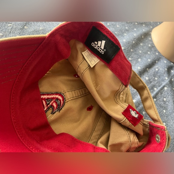 Arkansas Razorback Adidas distressed hat - Picture 2 of 4